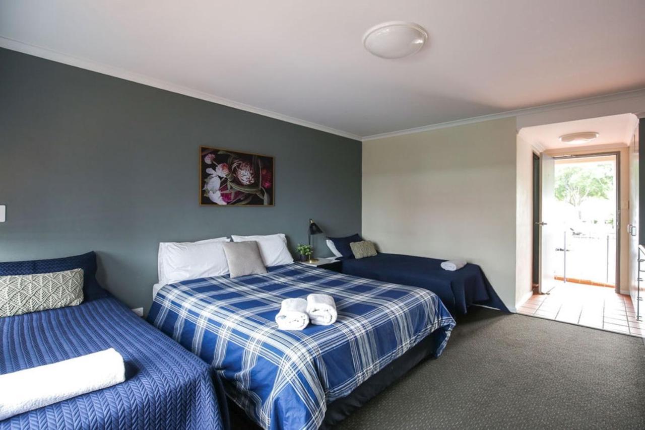 Bayview Hotel Woy Woy Extérieur photo