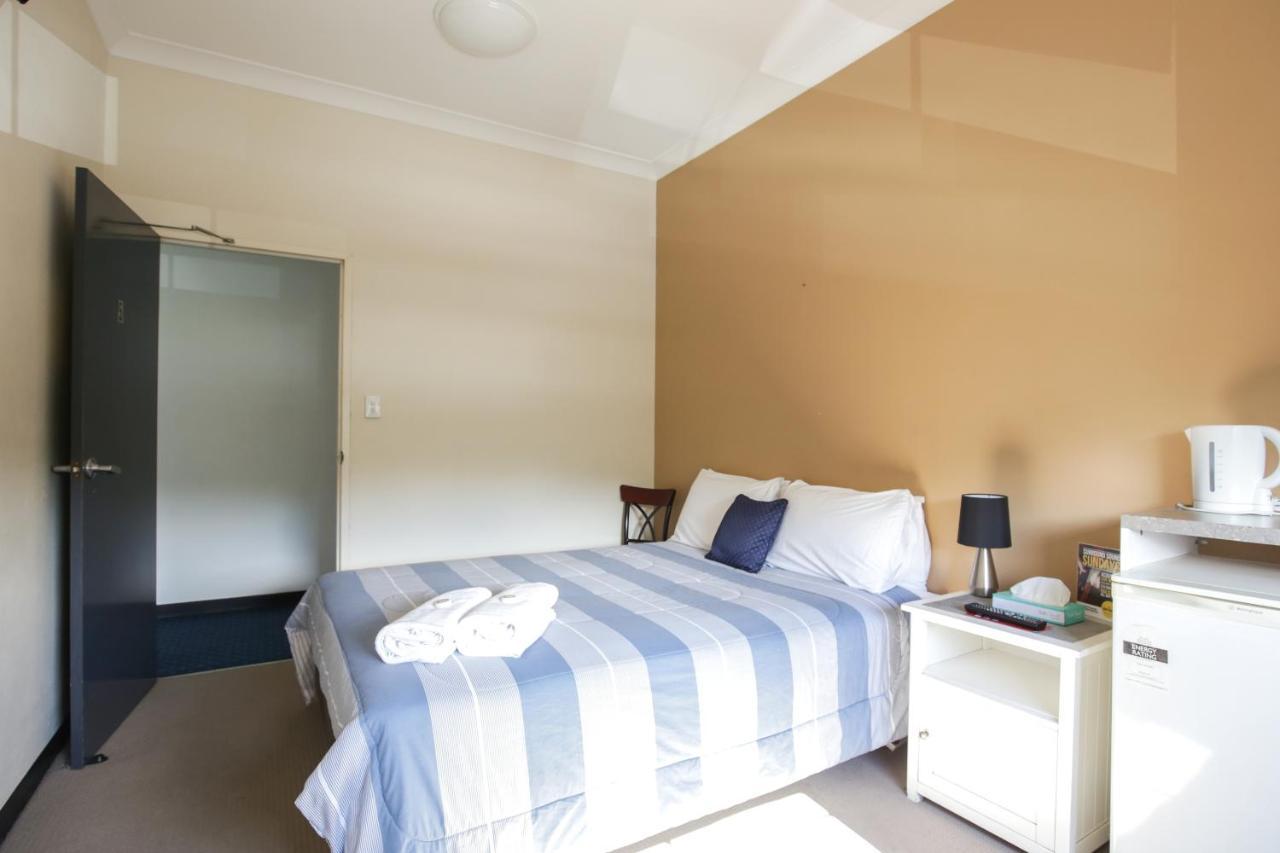 Bayview Hotel Woy Woy Extérieur photo